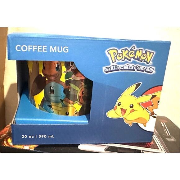 Pokémon XY Series Lg Pokémon Group Foil Print Coffee Mug Holds 20 Oz. New in Box - Picture 5 of 6